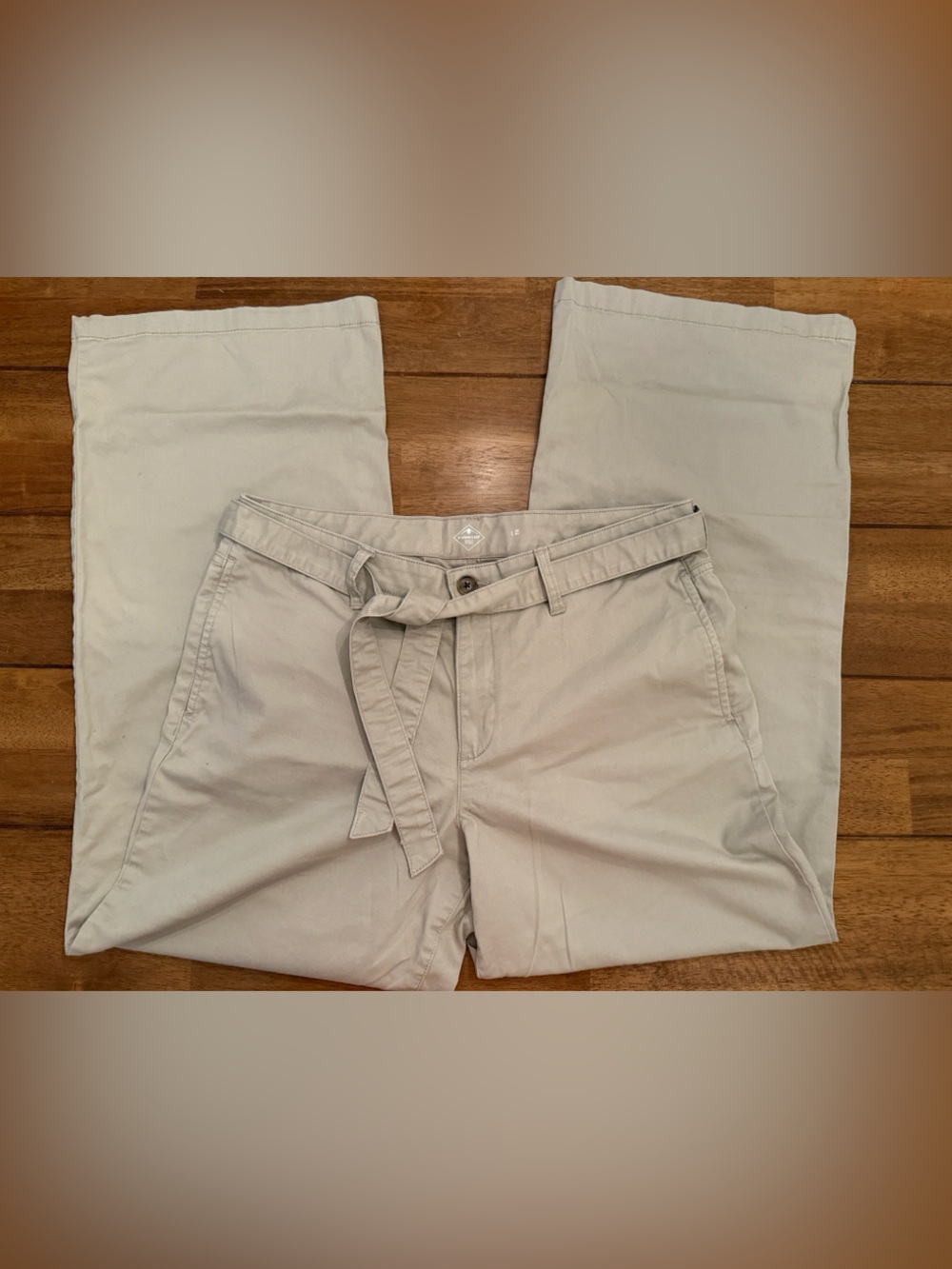 St. John's Bay Wide Leg Khaki/Tan Women's Pants Size 12 with removable belt.